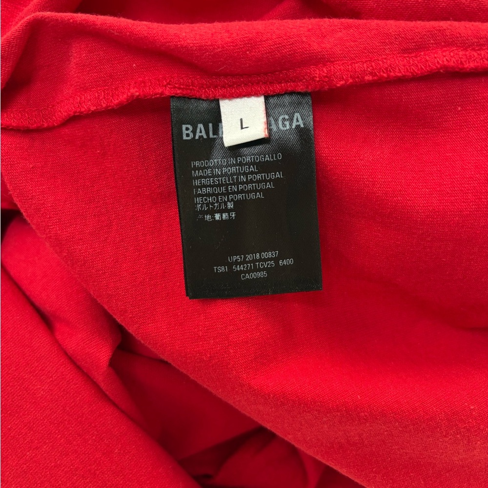 Balenciaga red wheat short‎ sleeved T-shirt 
Second hand - Picture 5 of 7